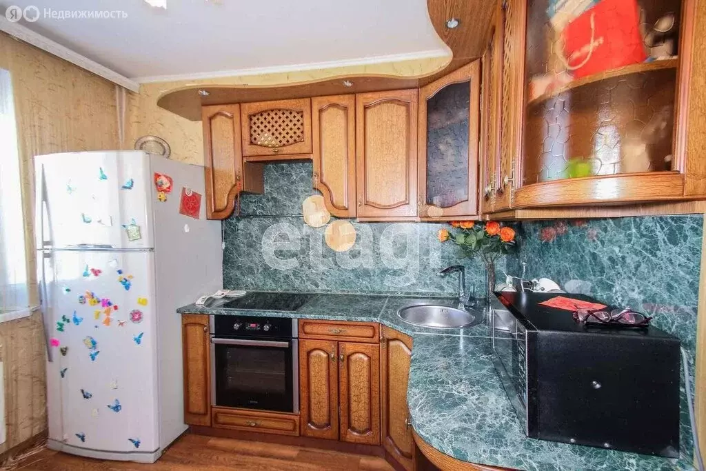 4-комнатная квартира: Тобольск, микрорайон 7А, 37В (81 м) - Фото 1