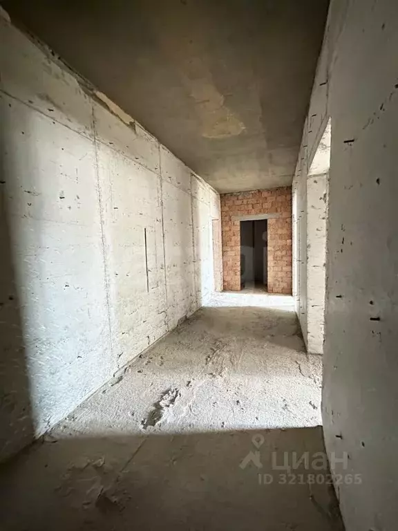 3-к кв. Дагестан, Махачкала ул. Ахмата-Хаджи Кадырова, 128 (99.0 м) - Фото 1