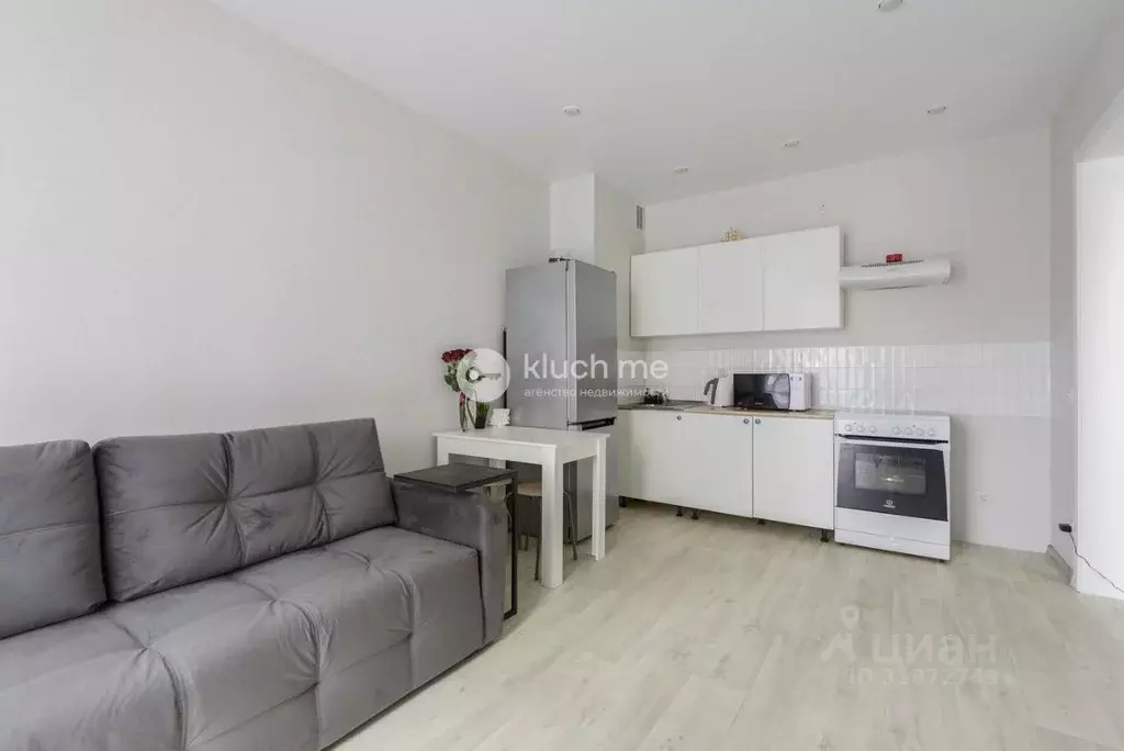 2-к кв. Татарстан, Казань ул. Рашида Нежметдинова, 11к5 (50.1 м) - Фото 0
