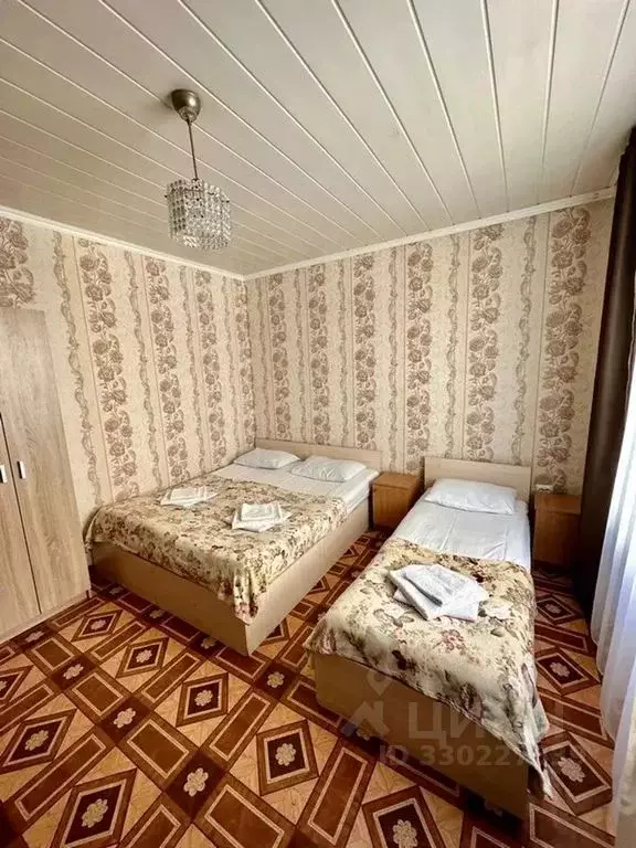 Комната Краснодарский край, Сочи Адлер жилрайон, ул. Чкалова, 38 - Фото 1