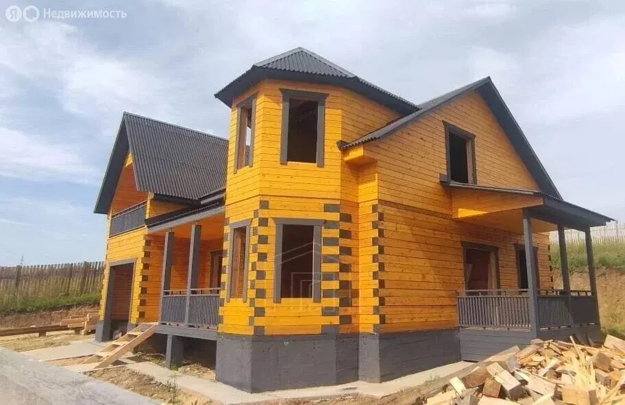 Дом в село Мамоны, Тополиная улица, 12 (264 м) - Фото 1