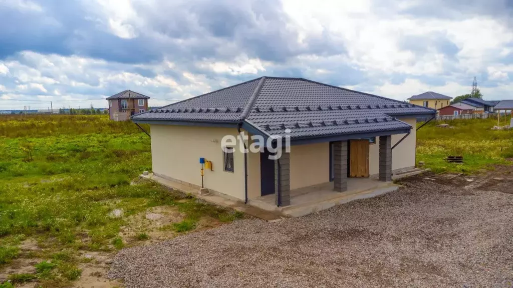 Дом в Ленинградская область, Тосненский район, Федоровское городское ... - Фото 1