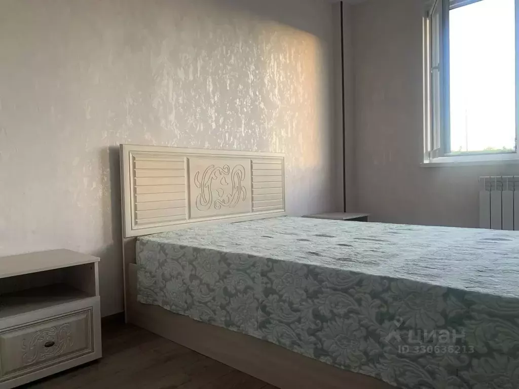Студия Белгородская область, Белгород ул. Семейная, 5 (30.0 м) - Фото 1