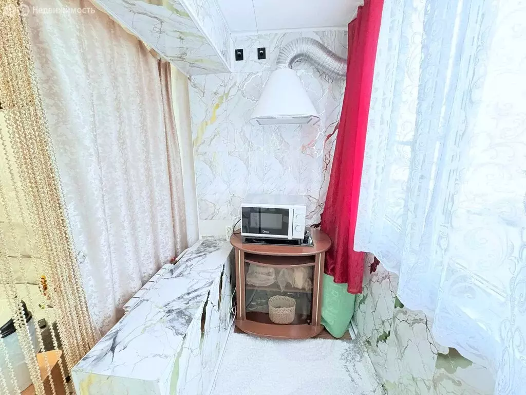 Квартира-студия: Тюмень, улица Газовиков, 18 (13.1 м) - Фото 2