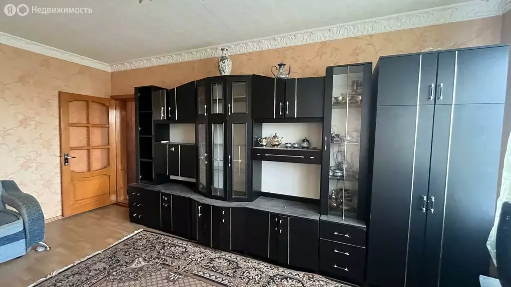 3-комнатная квартира: Лабинск, улица Калинина, 176 (68.5 м) - Фото 1