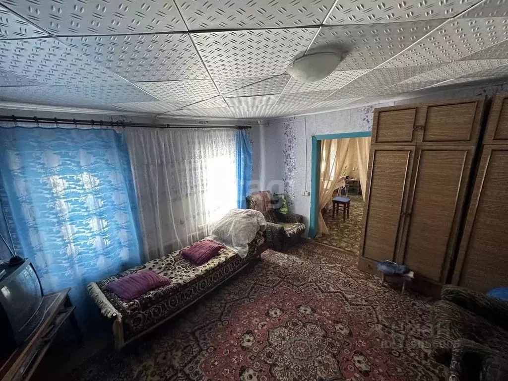 Дом в Саратовская область, Балашовский район, Репинское муниципальное ... - Фото 0