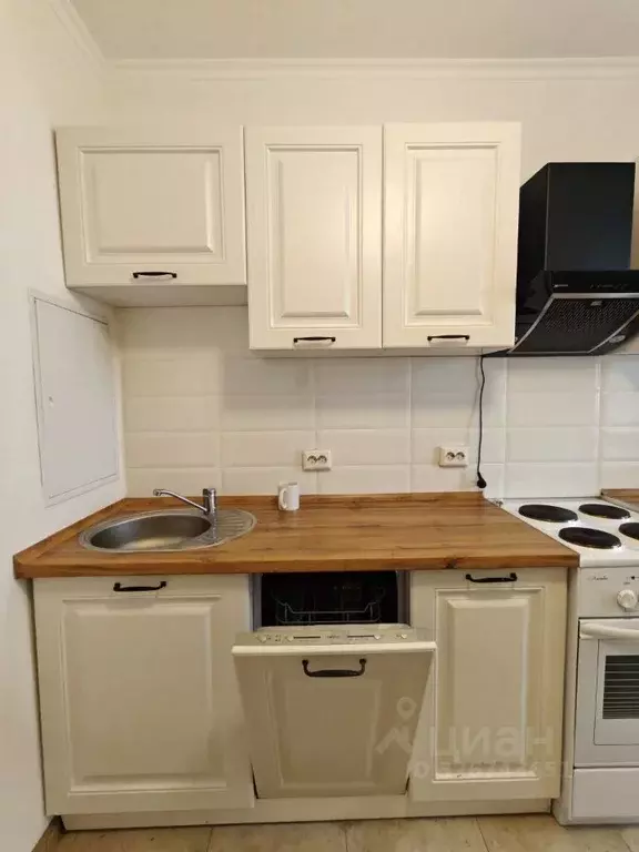 1-к кв. Москва Профсоюзная ул., 98К6 (36.2 м) - Фото 2