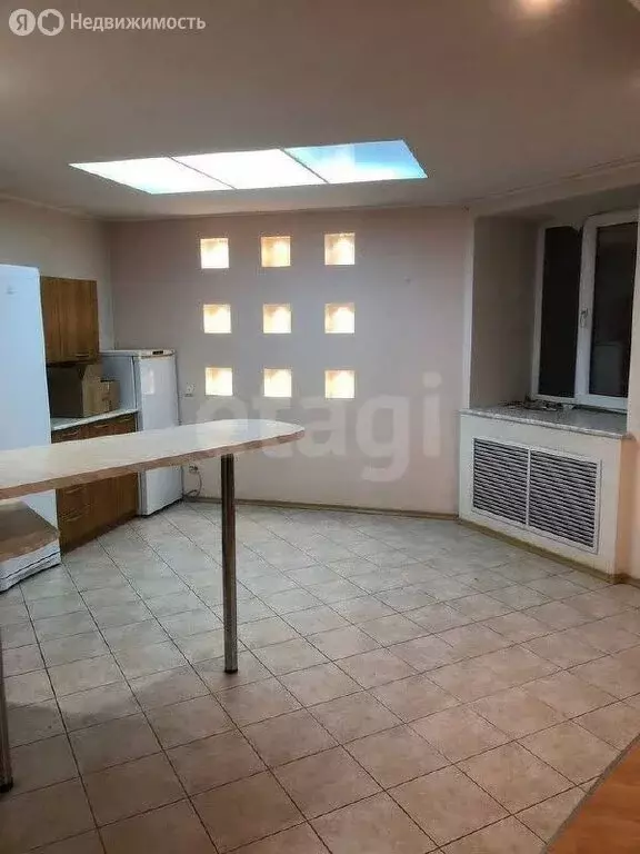 3-комнатная квартира: Пермь, Кировоградская улица, 68 (108.6 м) - Фото 2