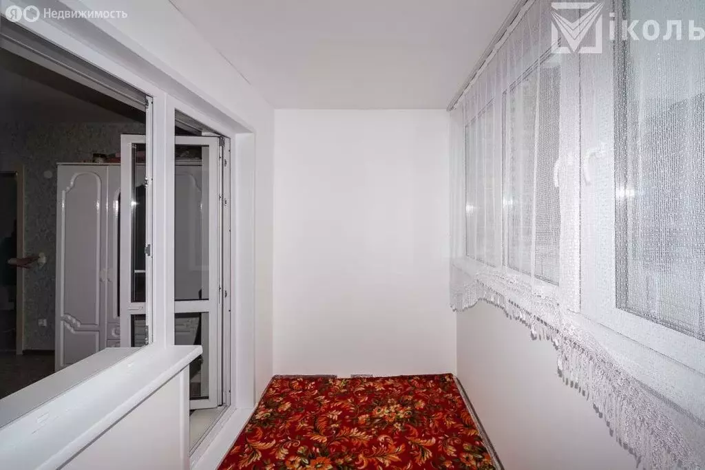 3-комнатная квартира: Иркутск, улица Летописца Нита Романова, 15 (63.7 ... - Фото 2