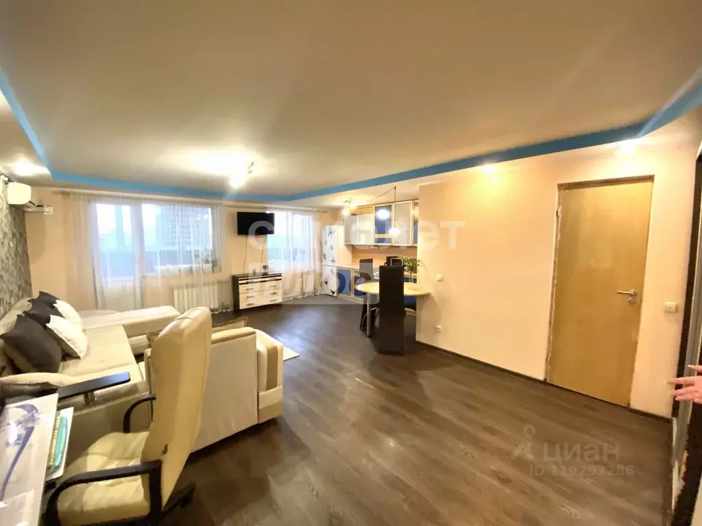 Студия Свердловская область, Екатеринбург ул. Шишимская, 24 (39.6 м) - Фото 1