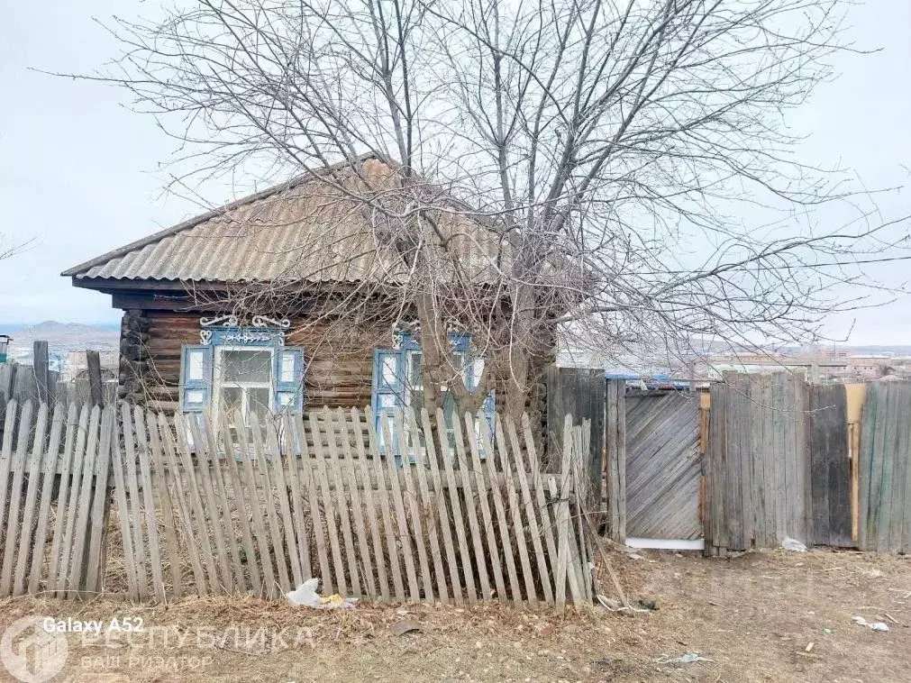 Дом в Хакасия, Ширинский район, с. Шира ул. Чкалова (51 м) - Фото 0