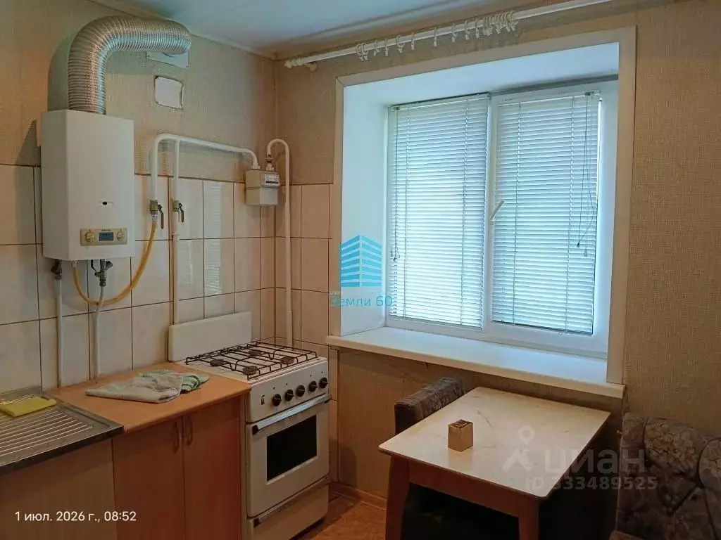 2-к кв. Псковская область, Великие Луки ул. 3-й Ударной Армии, 69 ... - Фото 1