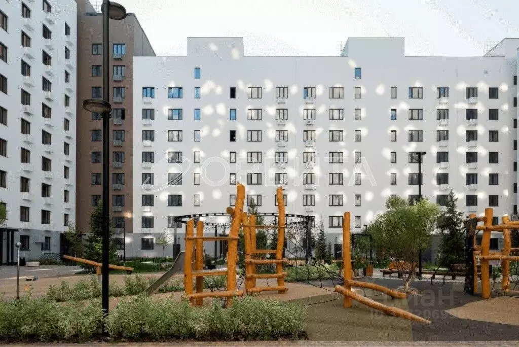 2-к кв. Тюменская область, Тюмень Новгородская ул., 22 (69.9 м) - Фото 1