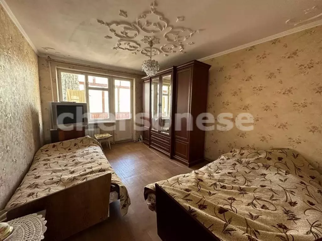 2-к кв. Севастополь просп. Октябрьской Революции, 25 (48.8 м) - Фото 0