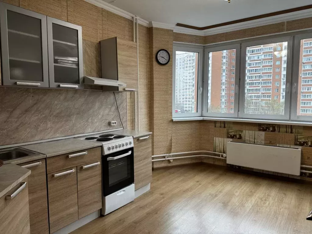 2-к кв. Москва, Москва, Московский г. ул. Бианки, 4к2 (60.0 м) - Фото 1