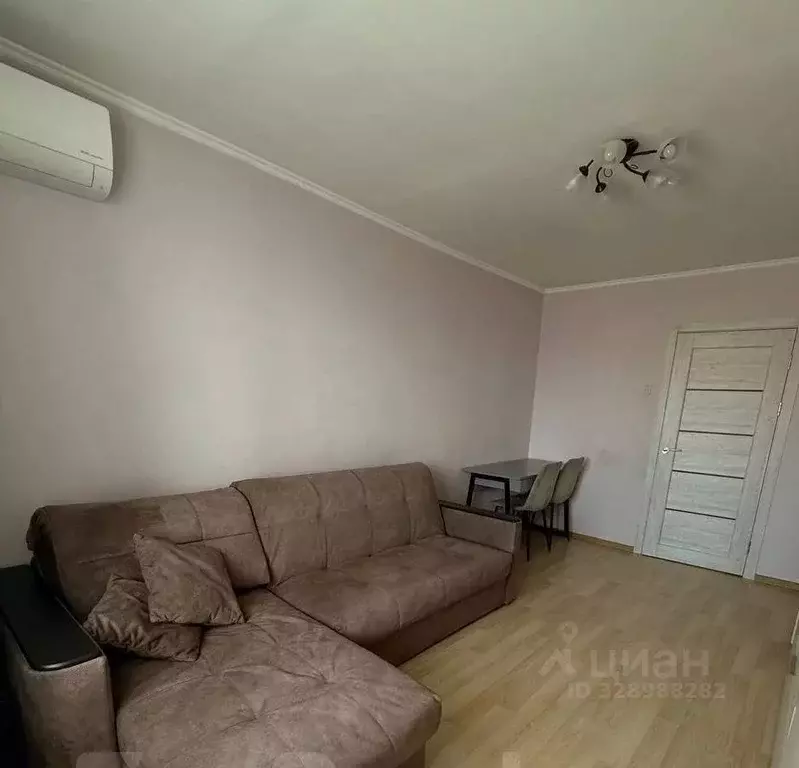 2-к кв. Приморский край, Владивосток Черемуховая ул., 4А (41.1 м) - Фото 1