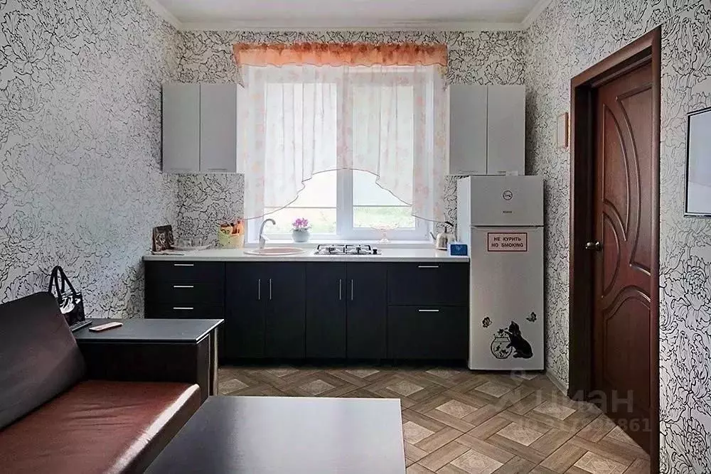 1-к кв. Краснодарский край, Темрюк ул. Анджиевского, 3/1 (30.0 м) - Фото 1