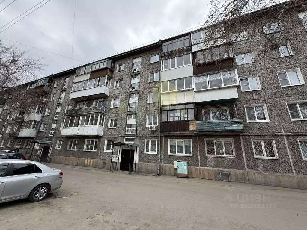 2-к кв. Иркутская область, Иркутск Волгоградская ул., 4 (43.7 м) - Фото 1