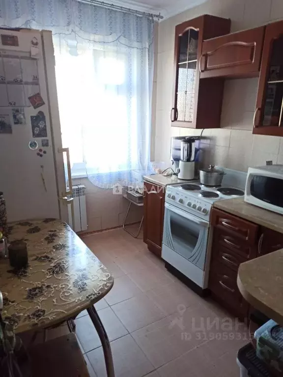 3-к кв. Бурятия, Улан-Удэ просп. Строителей, 14 (65.0 м) - Фото 1