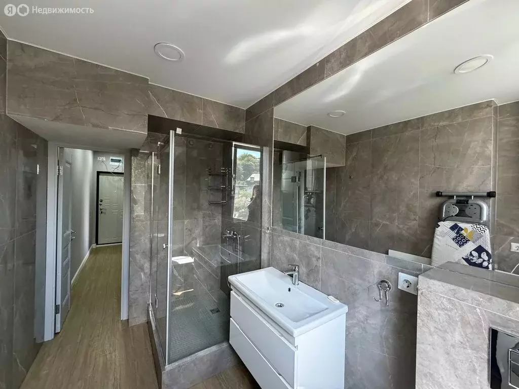 2-комнатная квартира: Сочи, микрорайон Светлана, улица Лысая Гора, ... - Фото 0