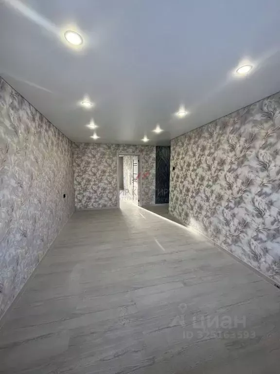 2-к кв. Хакасия, Абакан ул. Пушкина, 23 (44.8 м) - Фото 1