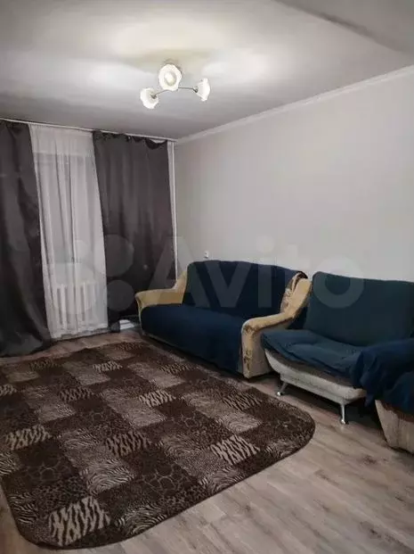 2-к. квартира, 60 м, 1/5 эт. - Фото 0