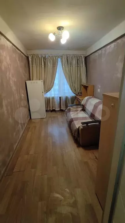 Комната 10,2 м в 3-к., 8/9 эт. - Фото 1