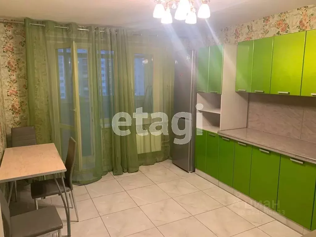 3-к кв. Тюменская область, Тюмень ул. Александра Митинского, 3 (97.0 ... - Фото 2