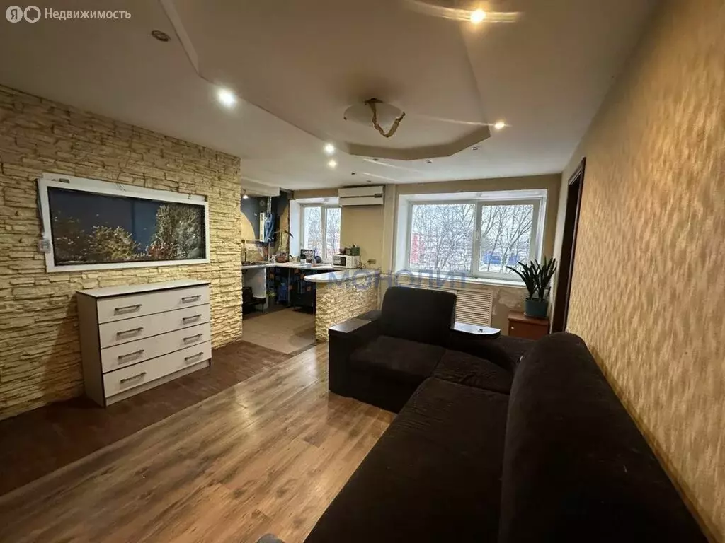 3-комнатная квартира: Ждановский, Школьная улица, 20 (42.3 м) - Фото 1