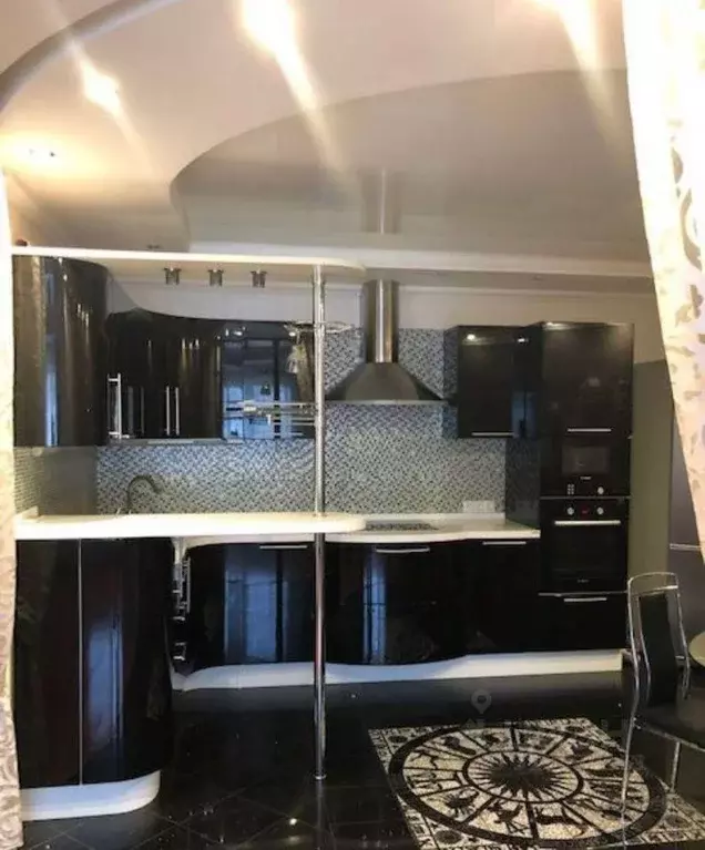 Квартира, 3 комнаты, 94.6 м - Фото 0