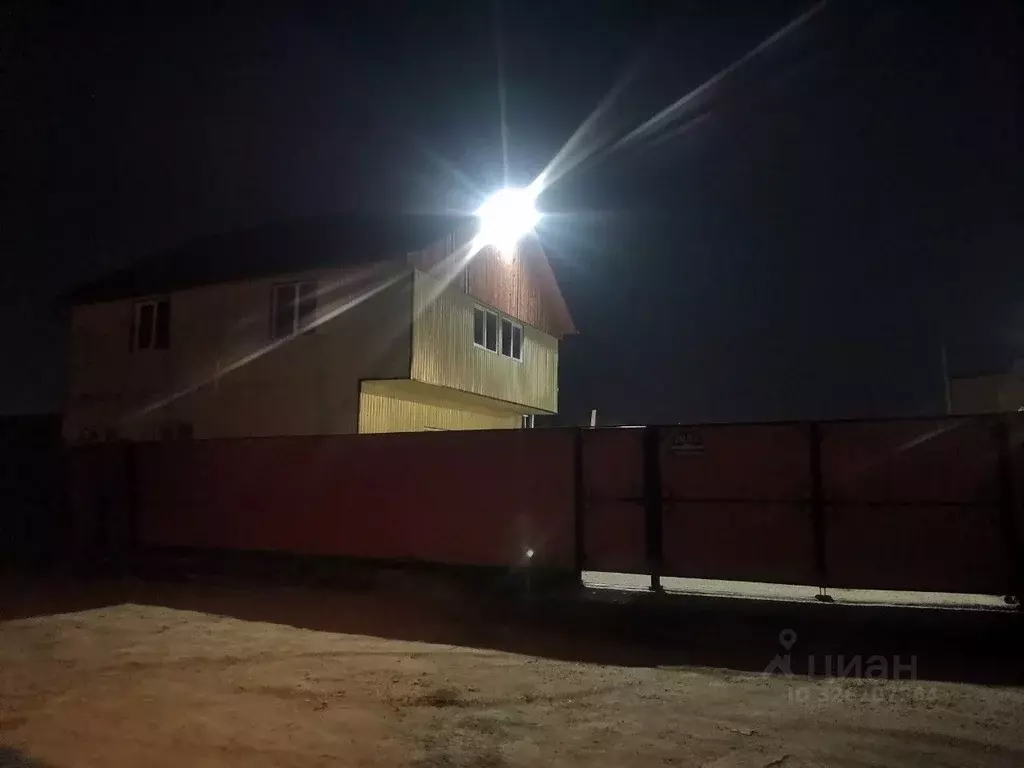 Дом в Саха (Якутия), Якутск ул. Чернышевского (160 м) - Фото 2