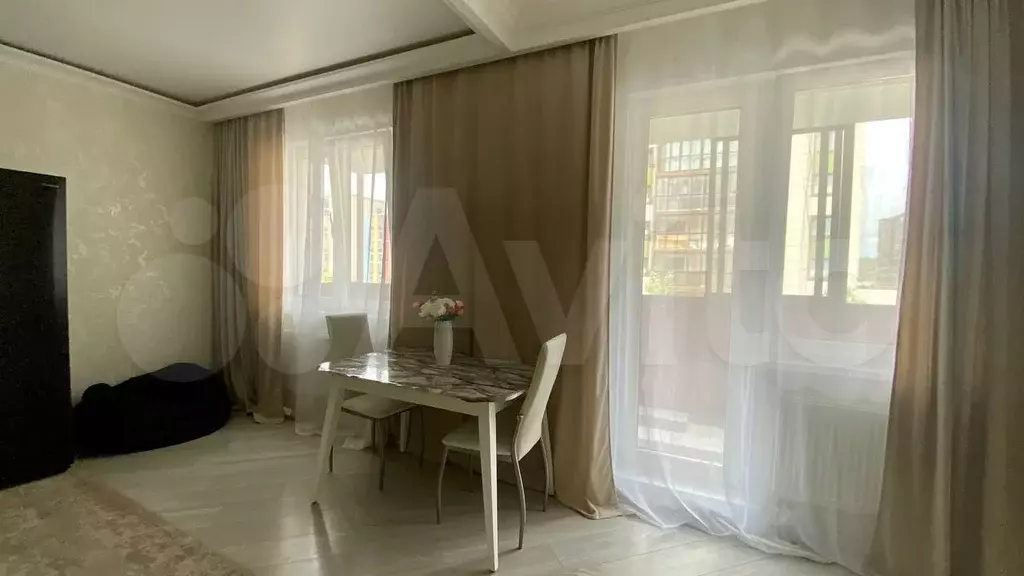 4-к. квартира, 92 м, 2/9 эт. - Фото 1