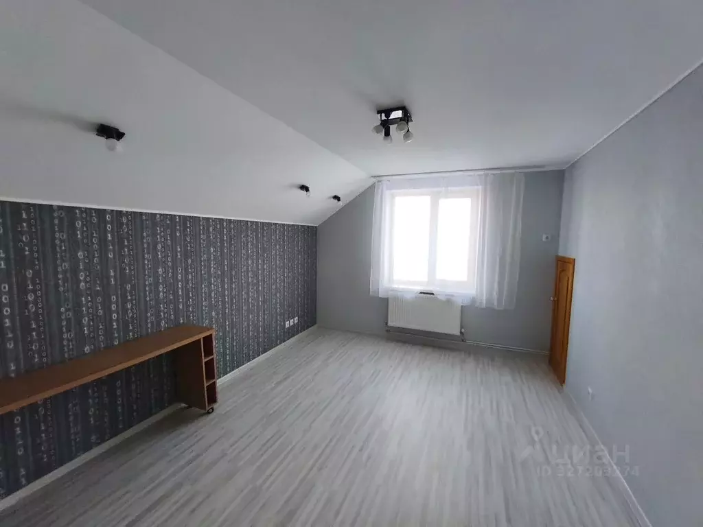 Дом в Брянская область, Брянск пер. Урицкого, 5 (135 м) - Фото 2