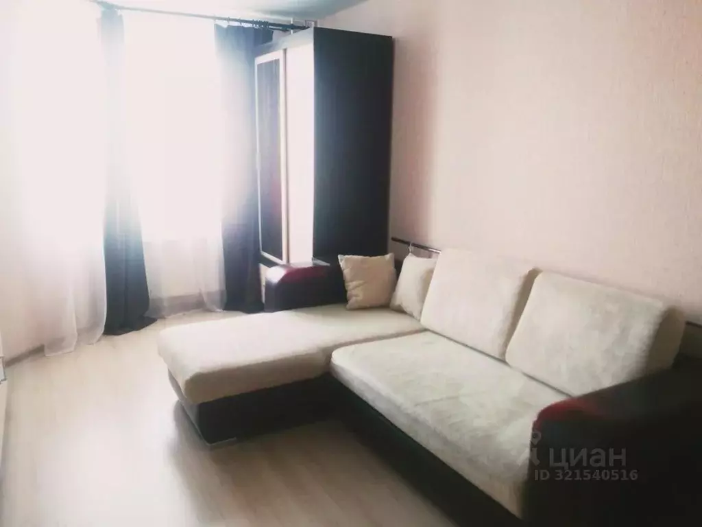 1-к кв. Удмуртия, Ижевск Фронтовая ул., 4 (40.0 м) - Фото 2