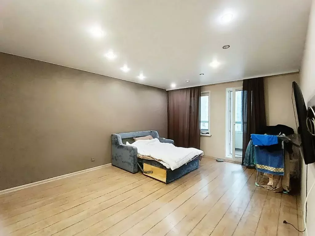 3-к кв. Санкт-Петербург ул. Маршала Казакова, 68к1 (82.0 м) - Фото 1