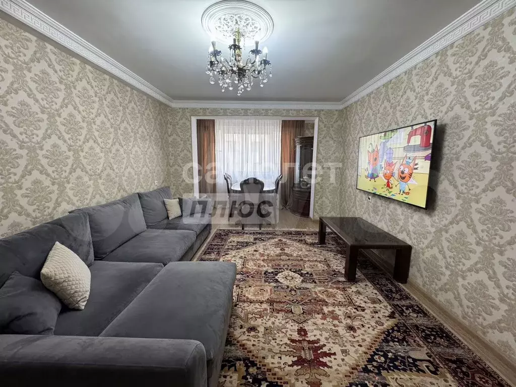 3-к. квартира, 80 м, 4/9 эт. - Фото 0