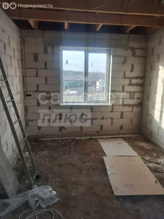 Дом в Трудовское сельское поселение, село Строгоновка, улица Рамазан ... - Фото 2