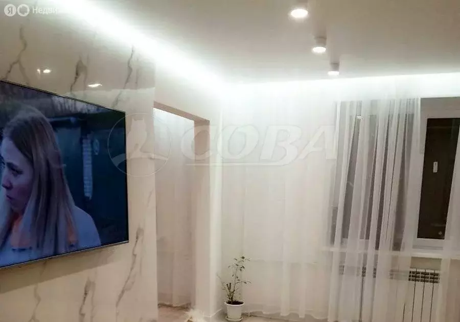 4-комнатная квартира: Тобольск, 7-й микрорайон, 12А (81 м) - Фото 1