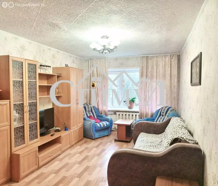 2-комнатная квартира: Сорск, улица 50 лет Октября, 1 (47.5 м) - Фото 1