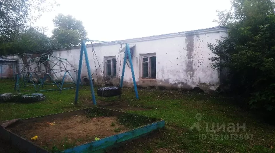 Помещение свободного назначения в Свердловская область, Сысертский ... - Фото 1