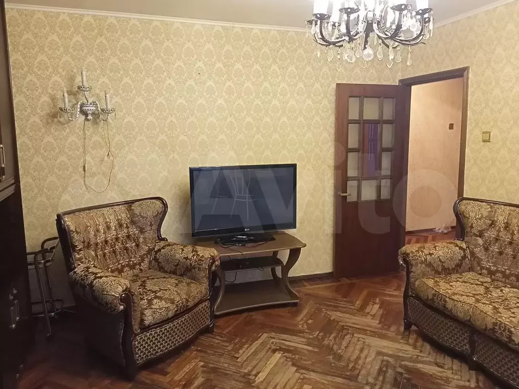 2-к. квартира, 50 м, 2/5 эт. - Фото 0