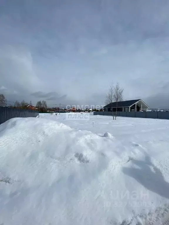 Участок в Московская область, Серпухов городской округ, д. Скрылья ул. ... - Фото 2