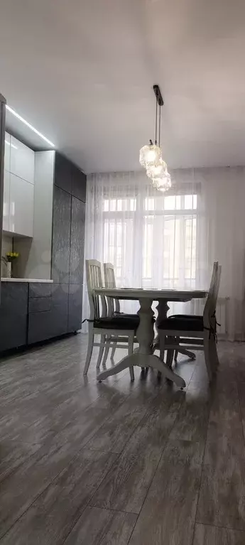 3-к. квартира, 90 м, 2/5 эт. - Фото 1