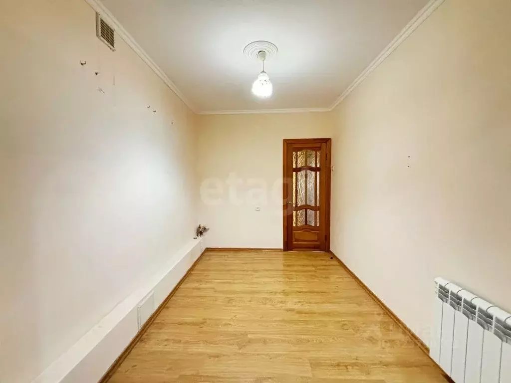 2-к кв. Калмыкия, Элиста 8-й мкр, 32 (53.2 м) - Фото 1