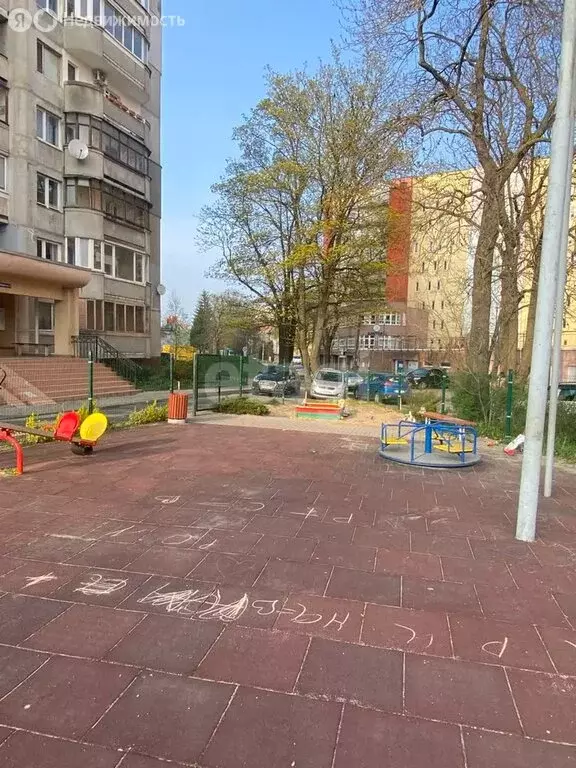 3-комнатная квартира: Калининград, Озёрная улица, 2 (67.4 м) - Фото 1