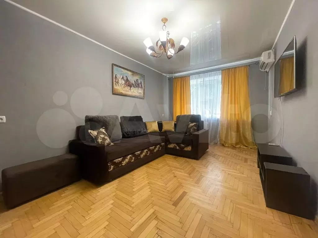 3-к. квартира, 58 м, 1/5 эт. - Фото 1