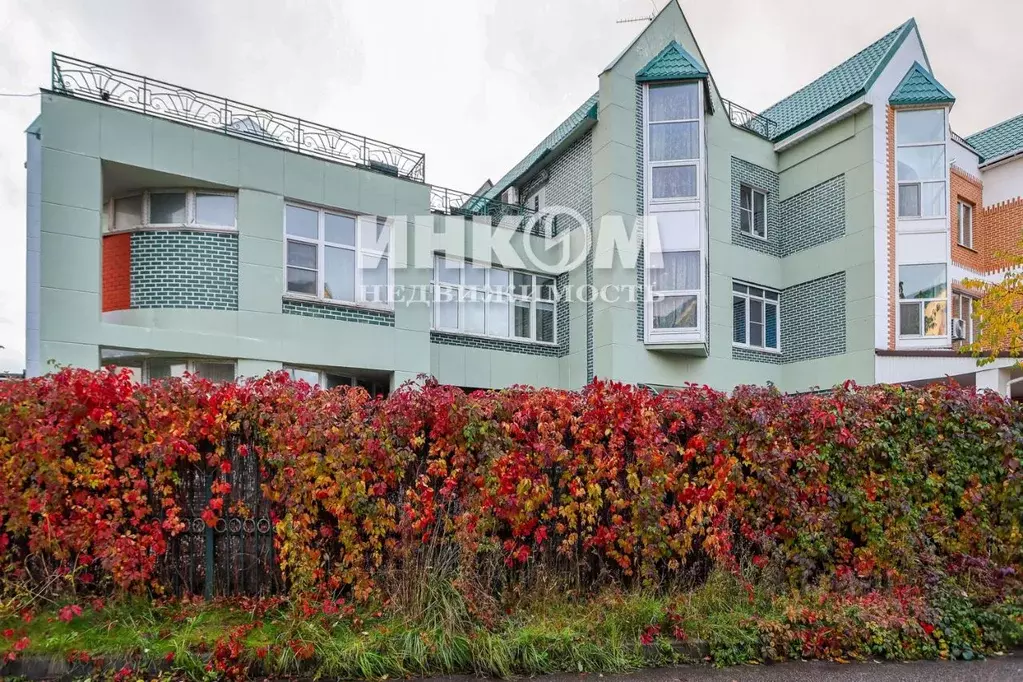 Таунхаус в Москва Соколово-Мещерская ул., 27К4 (246 м) - Фото 1