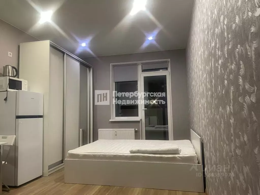 Студия Санкт-Петербург Октябрьская наб., 44 (22.2 м) - Фото 1