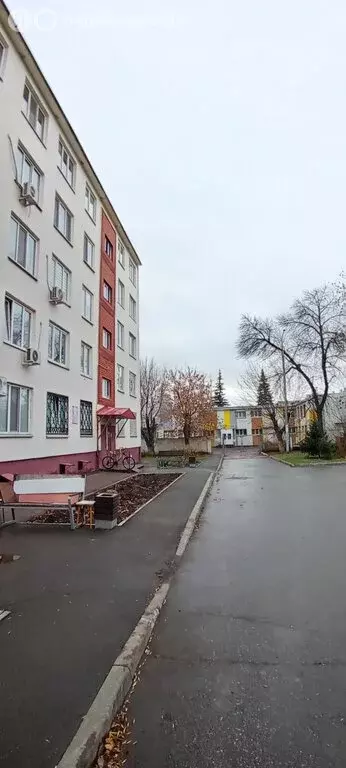 2-комнатная квартира: Нижнекамск, улица 50 лет Октября, 15 (44 м) - Фото 2