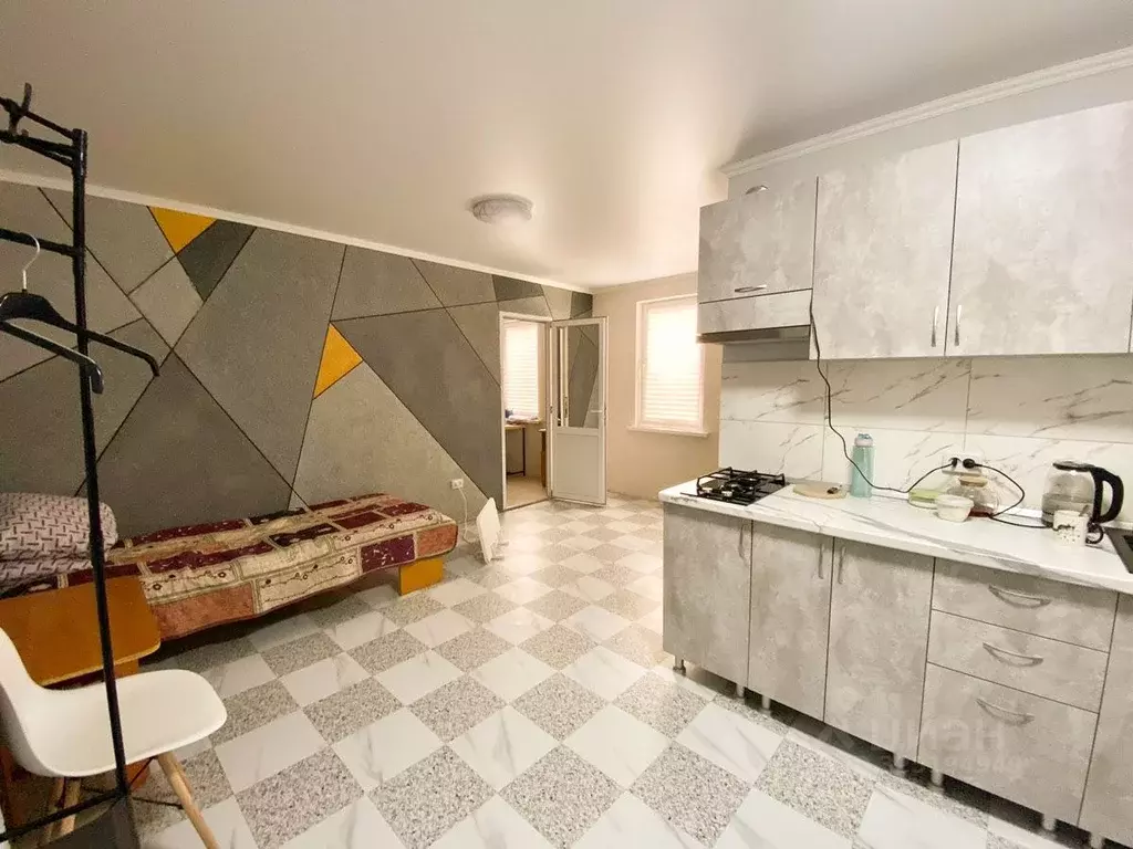 1-к кв. Крым, Алушта муниципальный округ, с. Приветное ул. Ленина, 33А ... - Фото 2